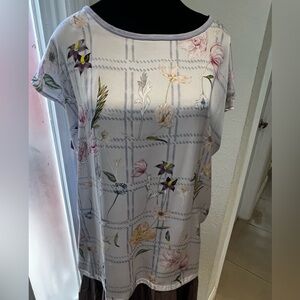 NWOT Zara Elegant Floral Patterned Blouse